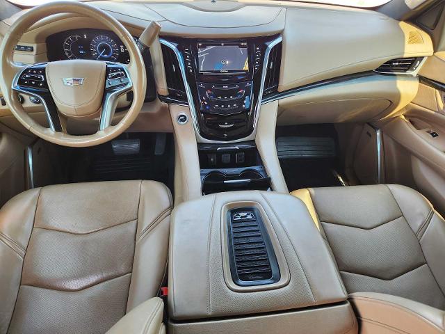 2018 Cadillac Escalade Vehicle Photo in DENTON, TX 76210-9321