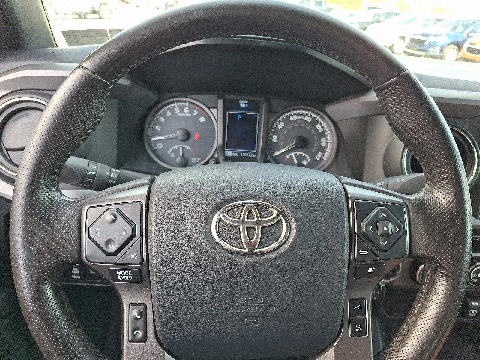 2019 Toyota Tacoma 4WD Vehicle Photo in BETHLEHEM, PA 18017-9401