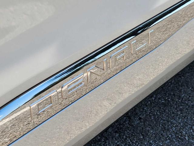2018 GMC Acadia Vehicle Photo in DENTON, TX 76210-9321