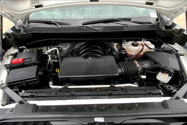 2024 Chevrolet Silverado 1500 Vehicle Photo in TOPEKA, KS 66609-0000