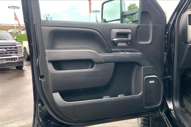 2016 GMC Sierra 2500 HD Vehicle Photo in KANSAS CITY, MO 64114-4502