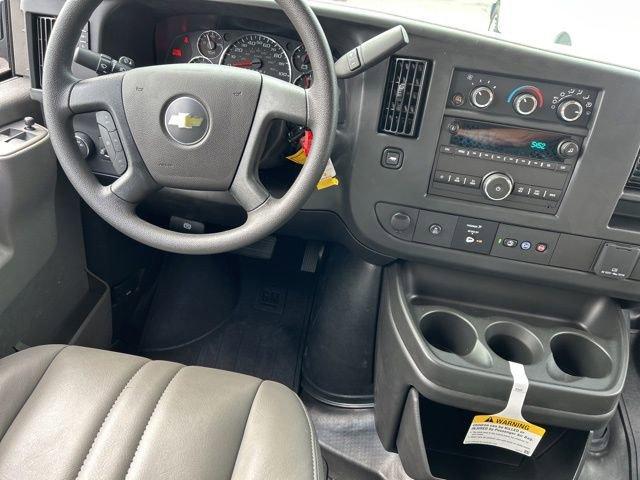2025 Chevrolet Express Cargo 2500 Vehicle Photo in SAINT CLAIRSVILLE, OH 43950-8512