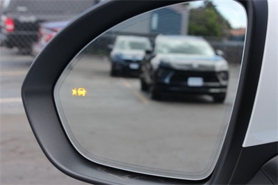 2024 Buick Envision Vehicle Photo in AURORA, CO 80012-4011