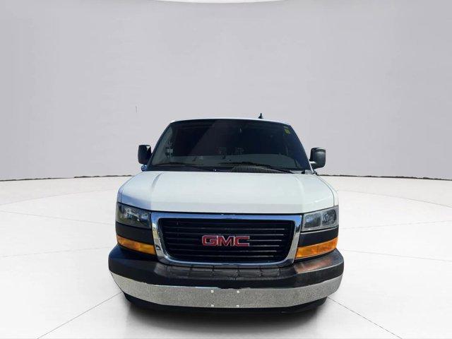 2023 GMC Savana Cargo Van Vehicle Photo in LEOMINSTER, MA 01453-2952