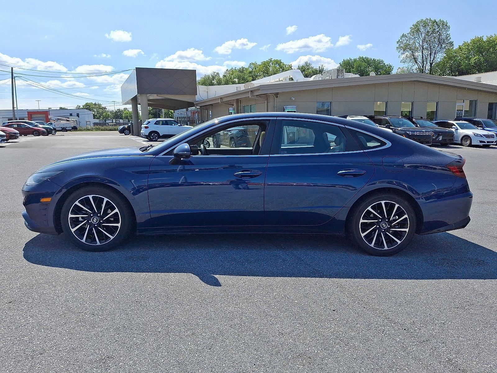 2021 Hyundai SONATA Vehicle Photo in Harrisburg, PA 17111