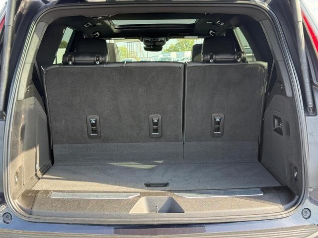 2023 Cadillac Escalade Vehicle Photo in COLUMBIA, MO 65203-3903