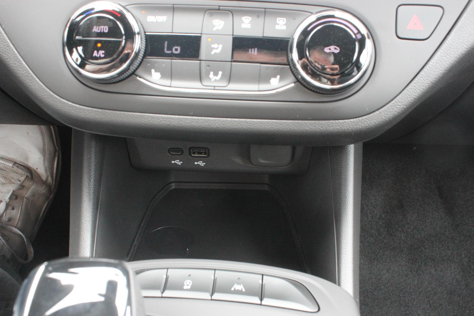 2025 Buick Envista Vehicle Photo in AURORA, CO 80012-4011