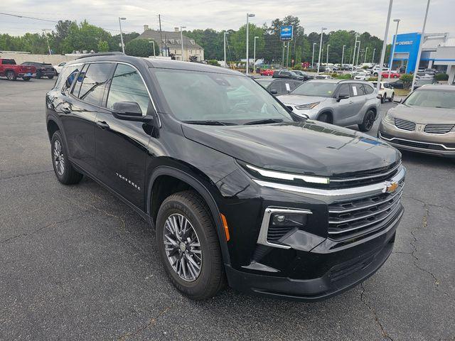 2025 Chevrolet Traverse Vehicle Photo in JONESBORO, GA 30236-2410