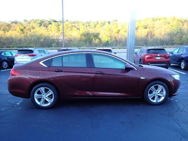 2018 Buick Regal Sportback Vehicle Photo in ZELIENOPLE, PA 16063-2910