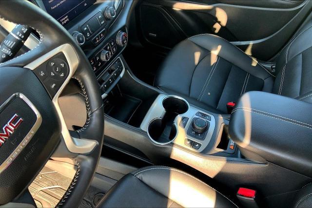 2022 GMC Terrain Vehicle Photo in TOPEKA, KS 66609-0000