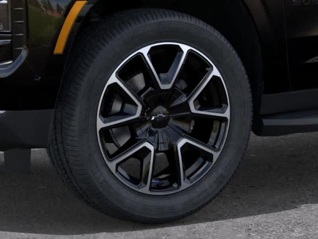 2026 Chevrolet Suburban Vehicle Photo in MOON TOWNSHIP, PA 15108-2571