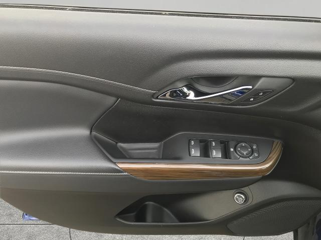 2023 GMC Acadia Vehicle Photo in GREEN BAY, WI 54303-3330