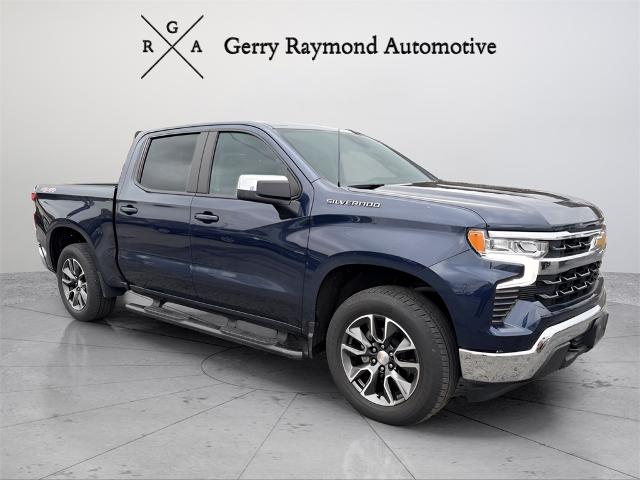 2022 Chevrolet Silverado 1500 Vehicle Photo in FAIRMONT, WV 26554-2318
