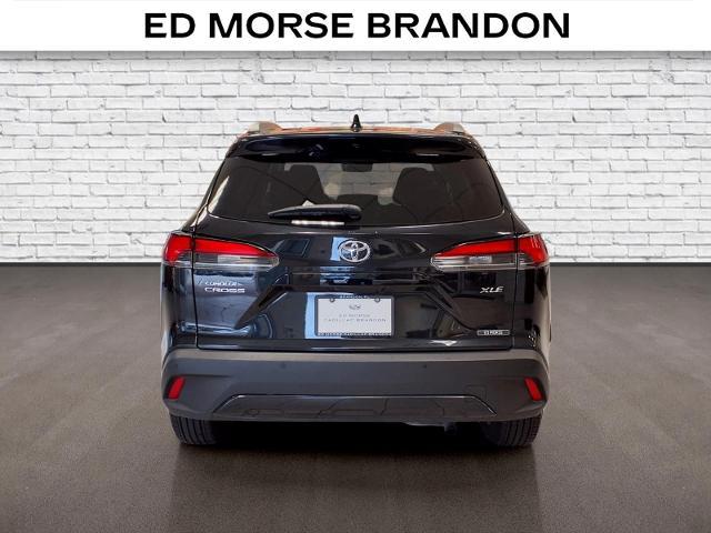 View vehicle photo 4