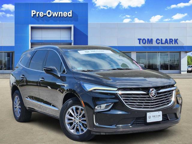 2024 Buick Enclave Vehicle Photo in DENTON, TX 76210-9321