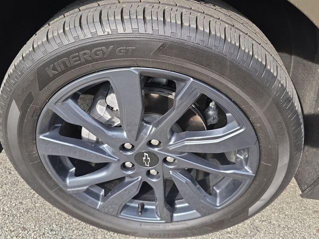2024 Chevrolet Equinox Vehicle Photo in Pleasant Hills, PA 15236
