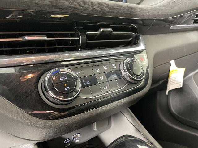 2025 Buick Envista Vehicle Photo in GILBERT, AZ 85297-0402