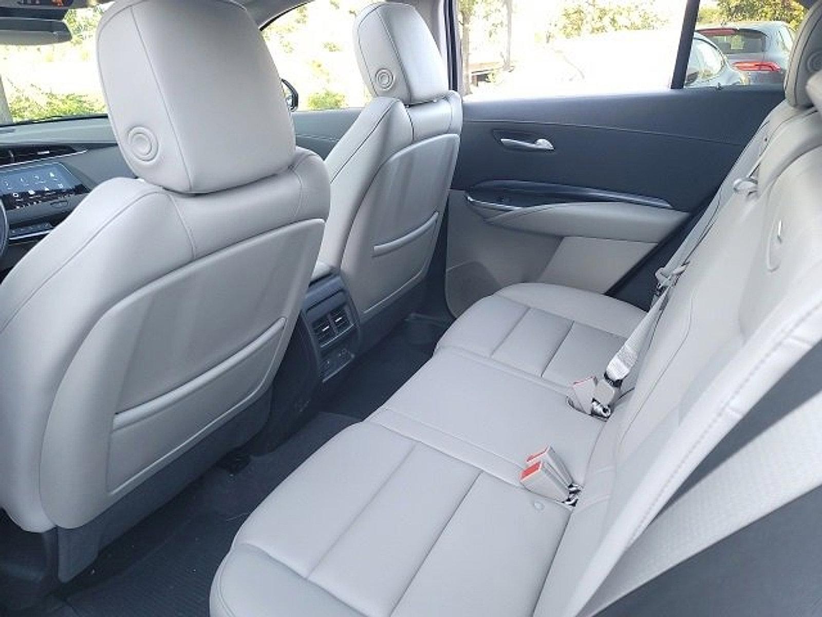 2023 Cadillac XT4 Vehicle Photo in Willow Grove, PA 19090