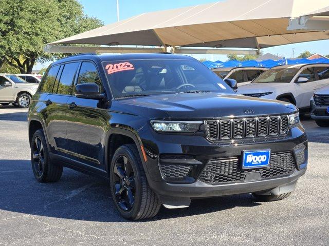 2023 Jeep Grand Cherokee Vehicle Photo in Decatur, TX 76234