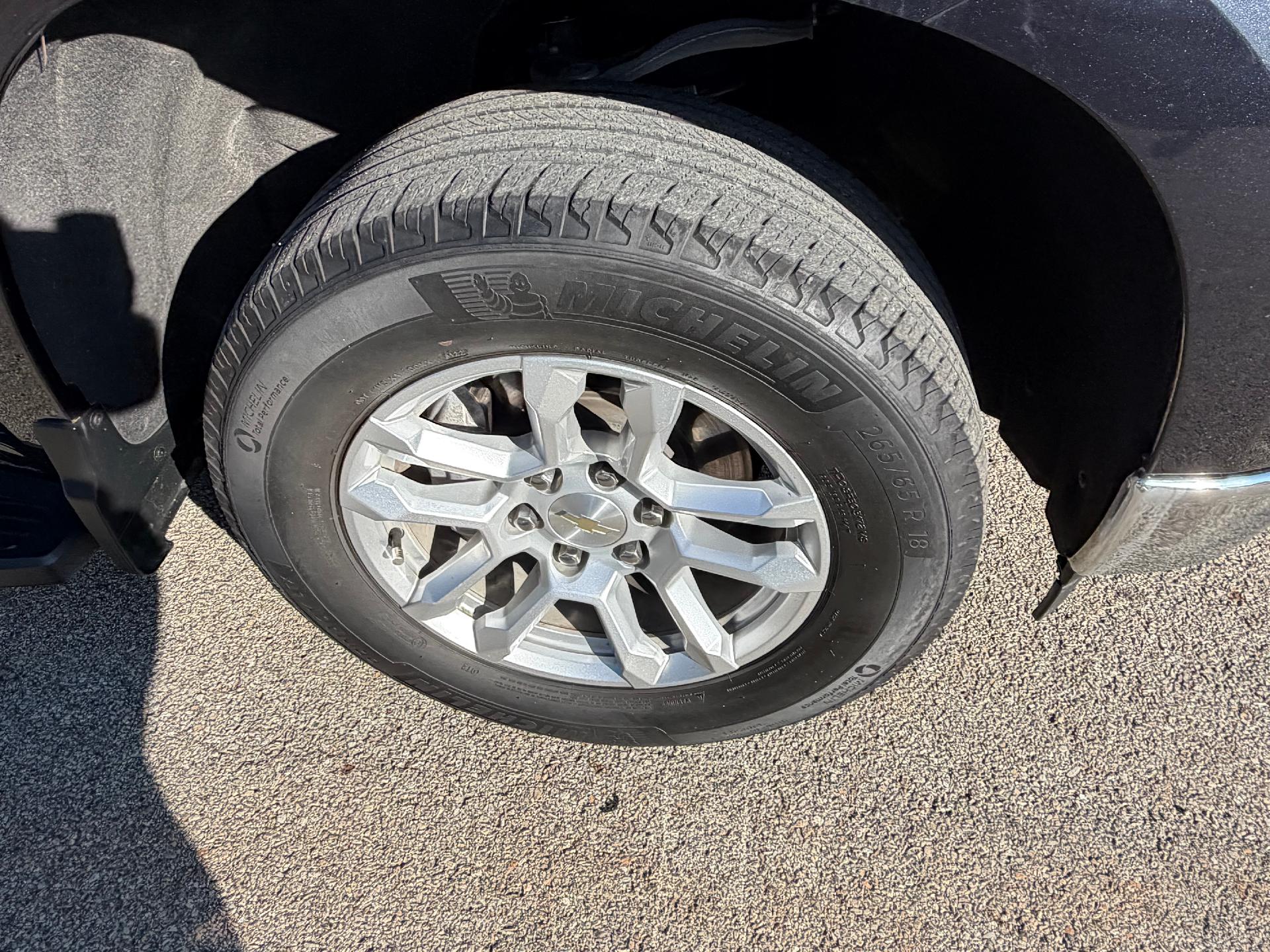 2022 Chevrolet Silverado 1500 photo 10 of 33
