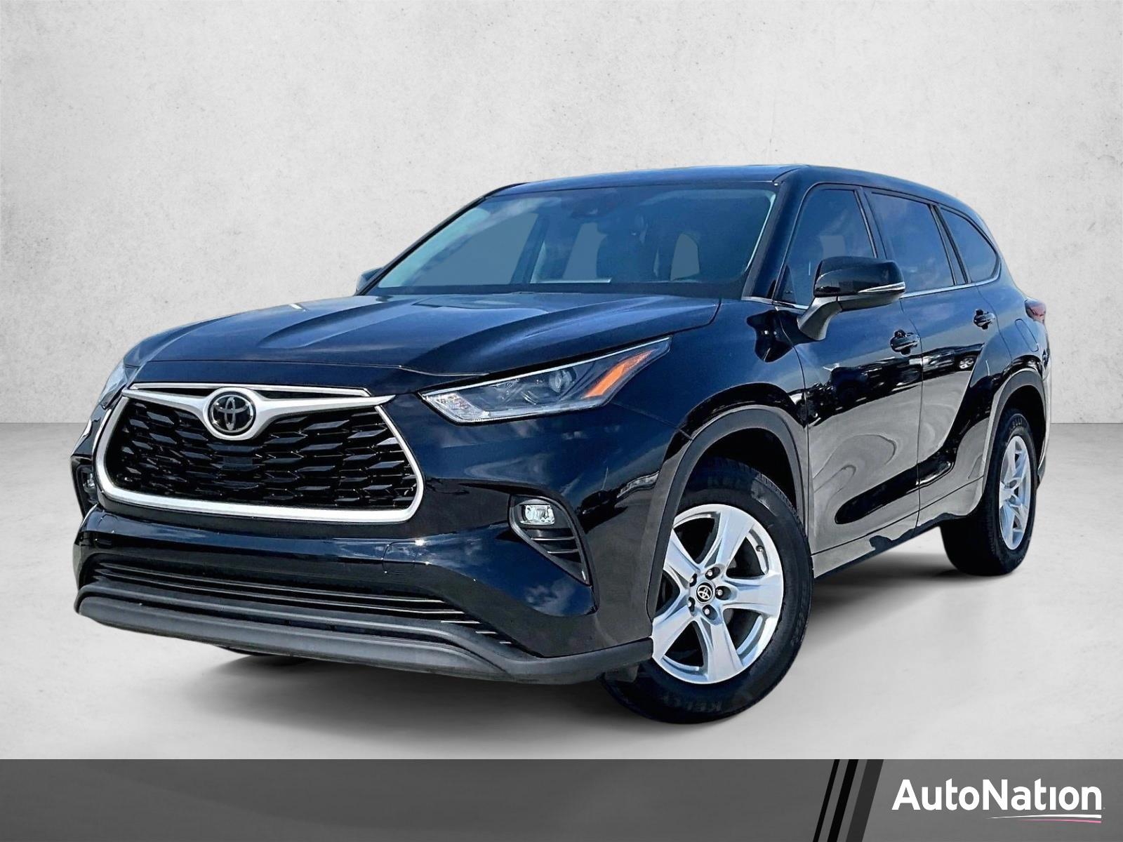 2021 Toyota Highlander Vehicle Photo in MIAMI, FL 33172-3015