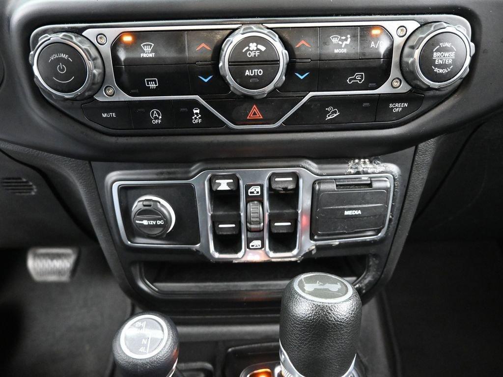 2020 Jeep Wrangler Unlimited Vehicle Photo in Cedar Rapids, IA 52402