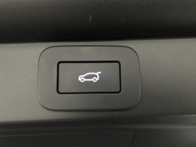 2025 Range Rover Vehicle Photo in Appleton, WI 54913