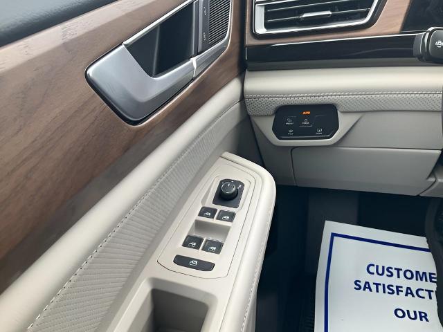 2026 Volkswagen Atlas Vehicle Photo in Oshkosh, WI 54904