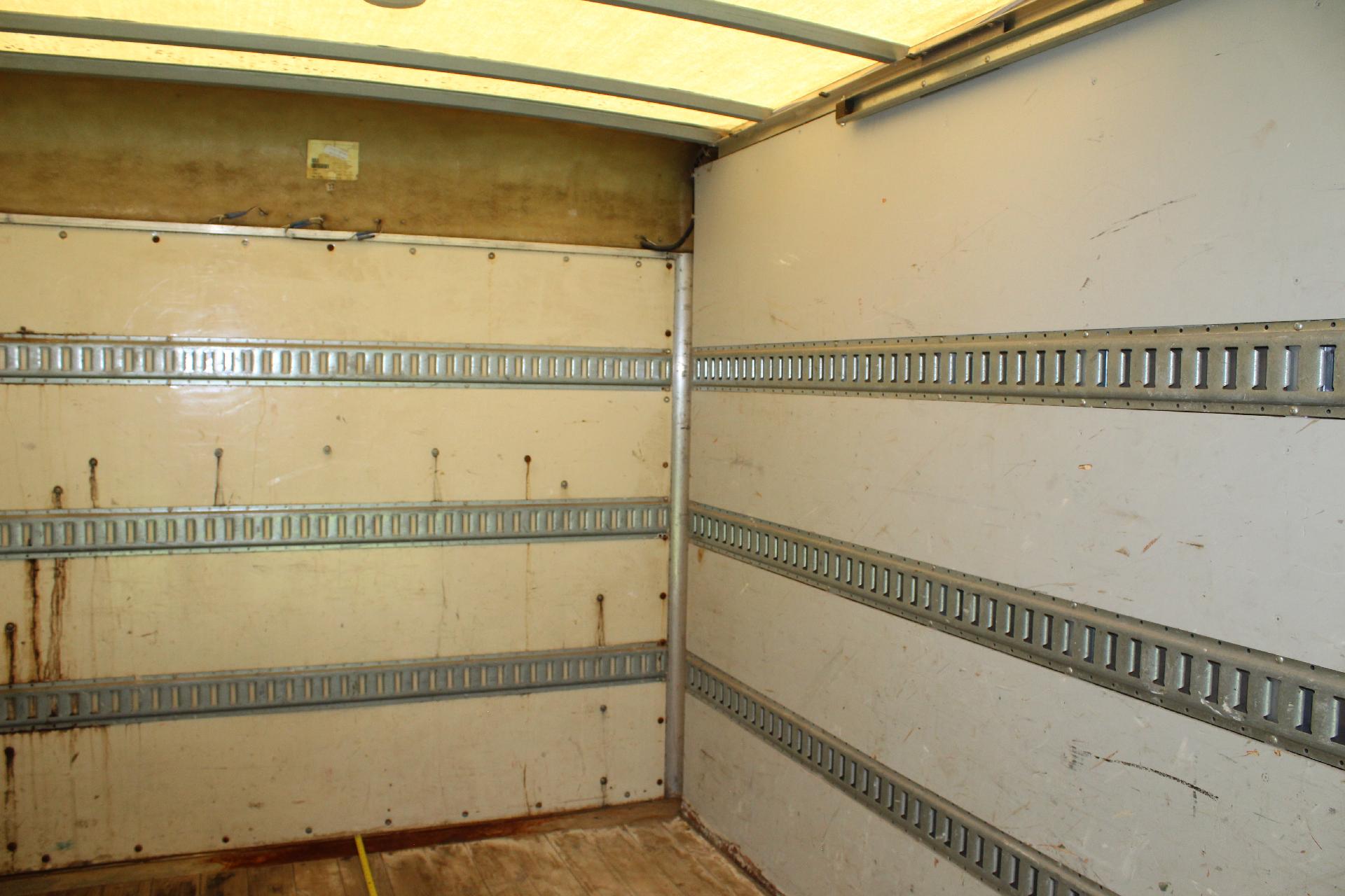 2014 Chevrolet Express Cutaway 3500 Vehicle Photo in NORTHAMPTON, MA 01060-1120