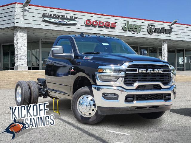 2025 Ram 3500 Chassis Cab Vehicle Photo in Ennis, TX 75119-5114