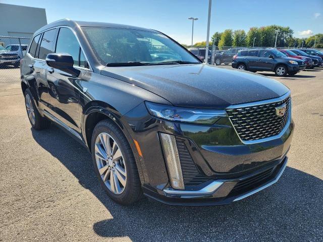 2025 Cadillac XT6 Vehicle Photo in Neenah, WI 54956