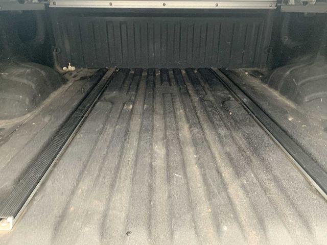 2019 Nissan Titan Vehicle Photo in MOON TOWNSHIP, PA 15108-2571