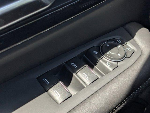 2025 Chevrolet Suburban Vehicle Photo in BRUNSWICK, GA 31525-1881