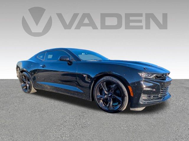 2019 Chevrolet Camaro Vehicle Photo in BRUNSWICK, GA 31525-1881