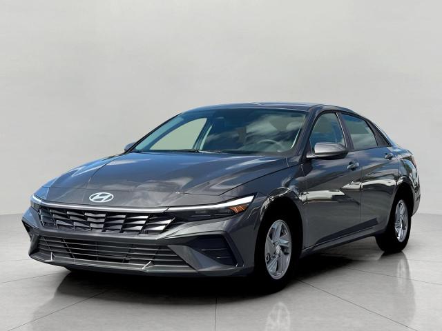 2026 Hyundai ELANTRA Vehicle Photo in Neenah, WI 54956