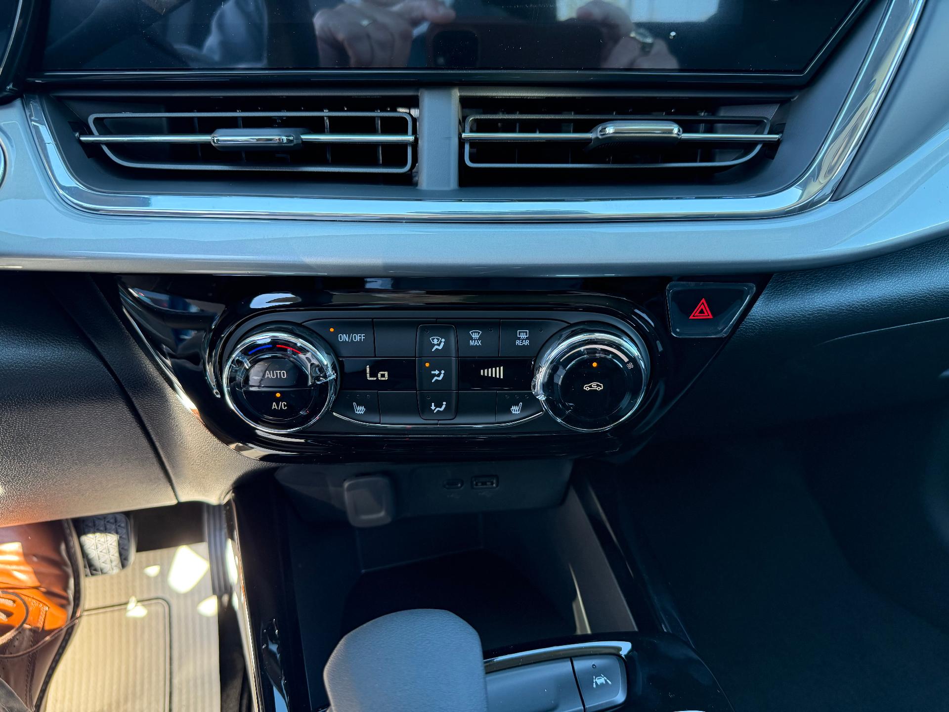 2026 Chevrolet Trax photo 17 of 21