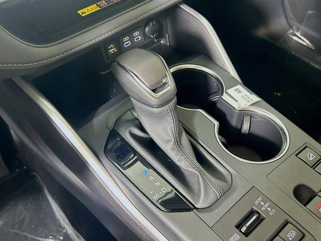 2025 Toyota Highlander Vehicle Photo in Flemington, NJ 08822
