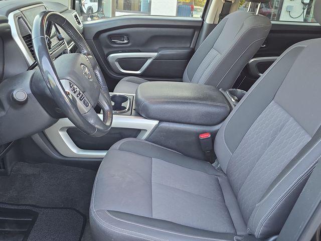 2021 Nissan Titan Vehicle Photo in Pleasant Hills, PA 15236