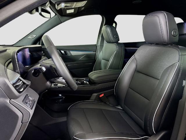 2025 Buick Enclave Vehicle Photo in PUYALLUP, WA 98371-4149