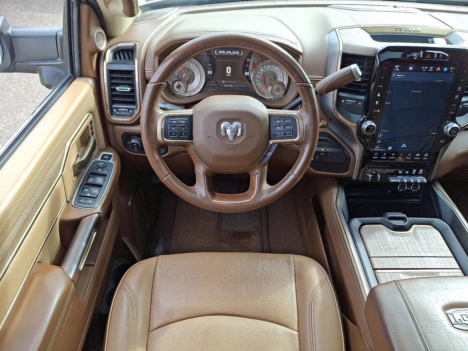 2022 Ram 3500 Vehicle Photo in Trevose, PA 19053