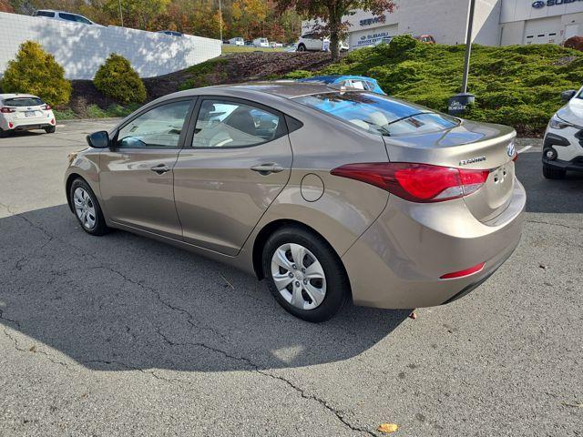 2016 Hyundai ELANTRA Vehicle Photo in Pleasant Hills, PA 15236