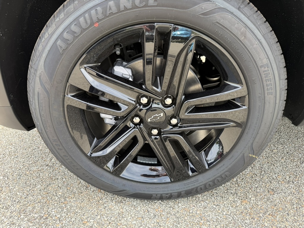 2026 Chevrolet Trax ACTIV - 8