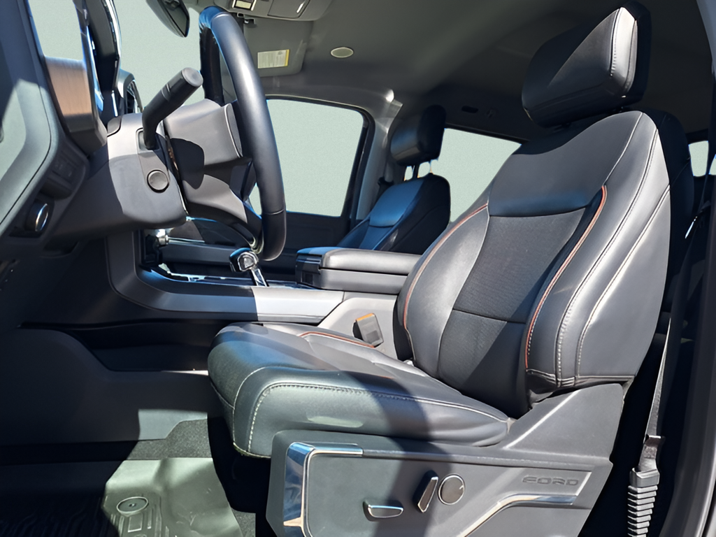 2023 Ford F-150 photo 25 of 37