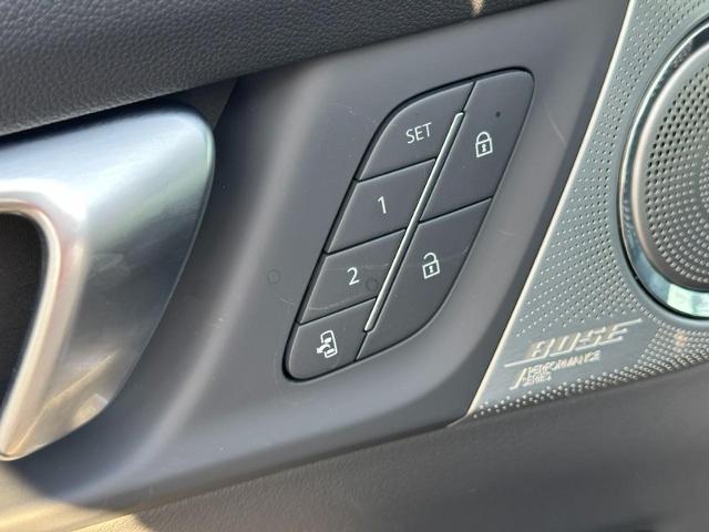 2025 Buick Enclave Vehicle Photo in COLUMBIA, MO 65203-3903