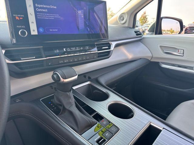 2025 Toyota Sienna Vehicle Photo in Jonesboro, AR 72404