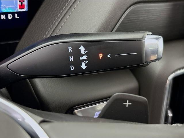 2025 GMC Yukon XL Vehicle Photo in PUYALLUP, WA 98371-4149