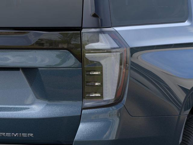 2025 Chevrolet Suburban Vehicle Photo in NEENAH, WI 54956-2243