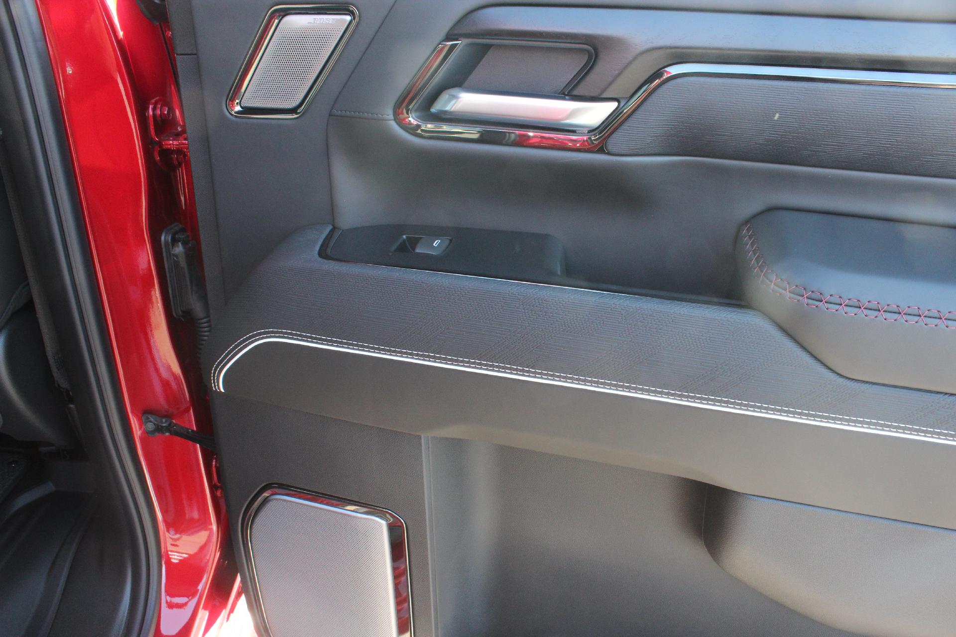 2025 GMC Sierra 2500 HD Vehicle Photo in AURORA, CO 80012-4011