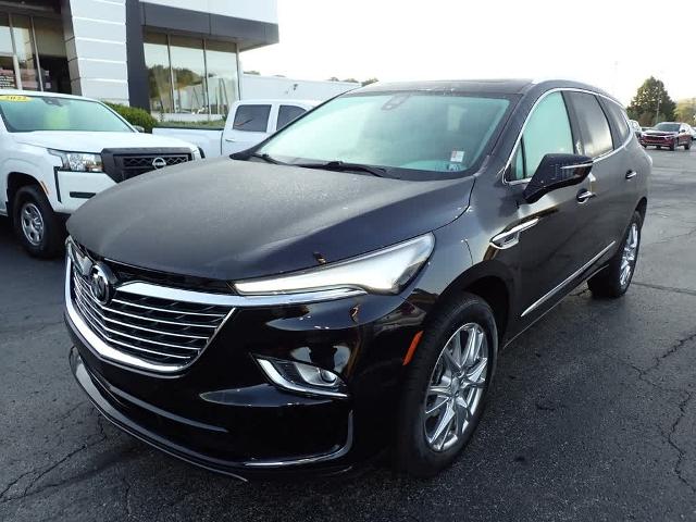 2022 Buick Enclave Vehicle Photo in ZELIENOPLE, PA 16063-2910