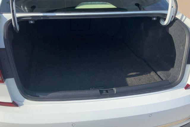 2018 Volkswagen Passat Vehicle Photo in TOPEKA, KS 66609-0000